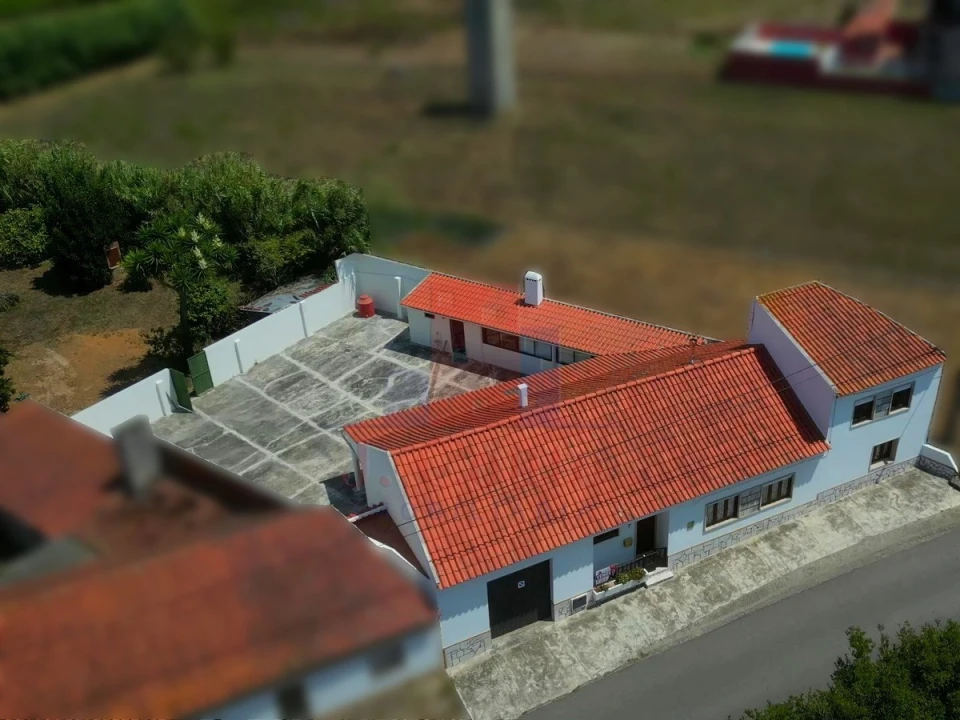 Moradia T3 para Venda em Alfeizerão Foto 1