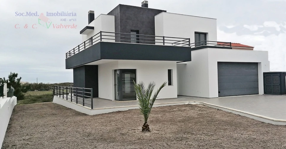 Moradia T4 para Venda em Silveira