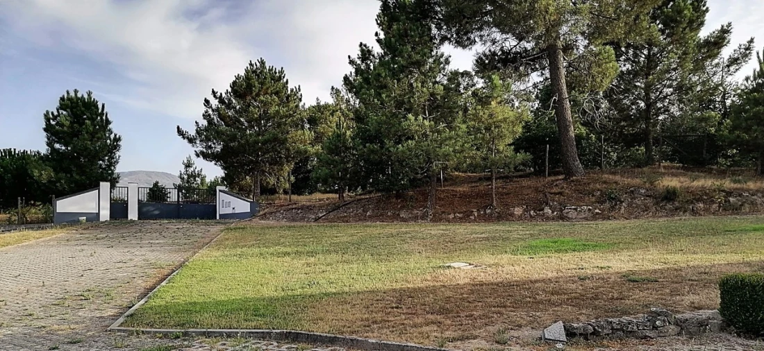 Terreno para Venda em Rio Torto e Lagarinhos Foto 1
