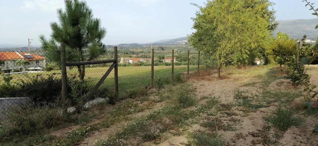 Terreno para Venda em Rio Torto e Lagarinhos Foto 2