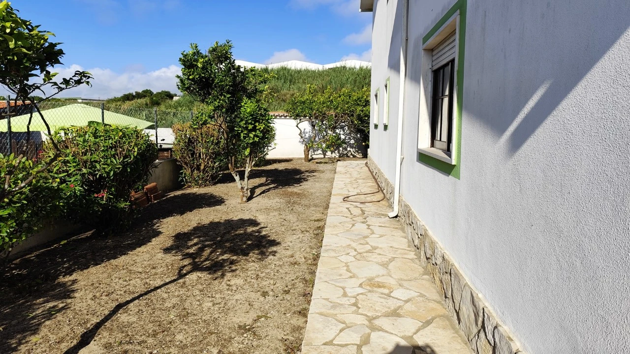 Moradia T4 para Venda em A dos Cunhados e Maceira Foto 22