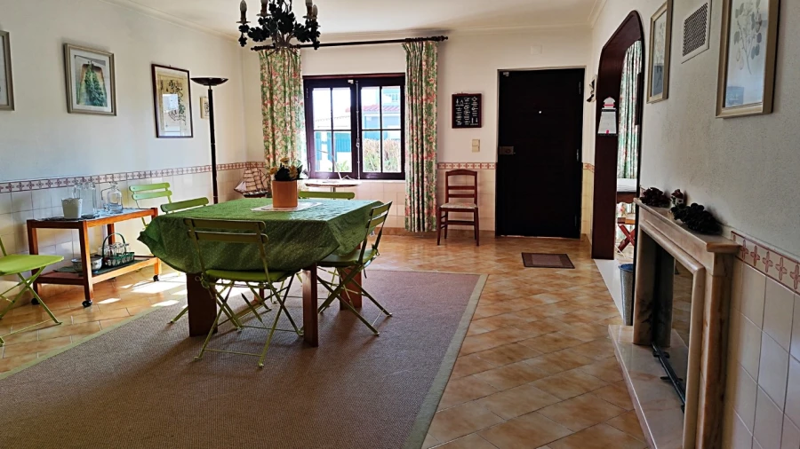 Moradia T4 para Venda em A dos Cunhados e Maceira Foto 8