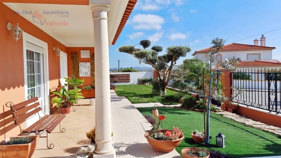 Moradia T3 para Venda em Silveira Foto 2