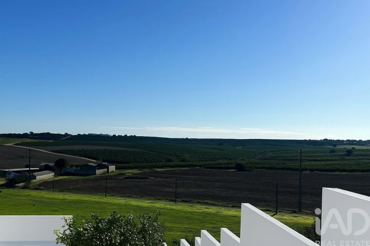 Moradia T3 para Venda em Odivelas Foto 16