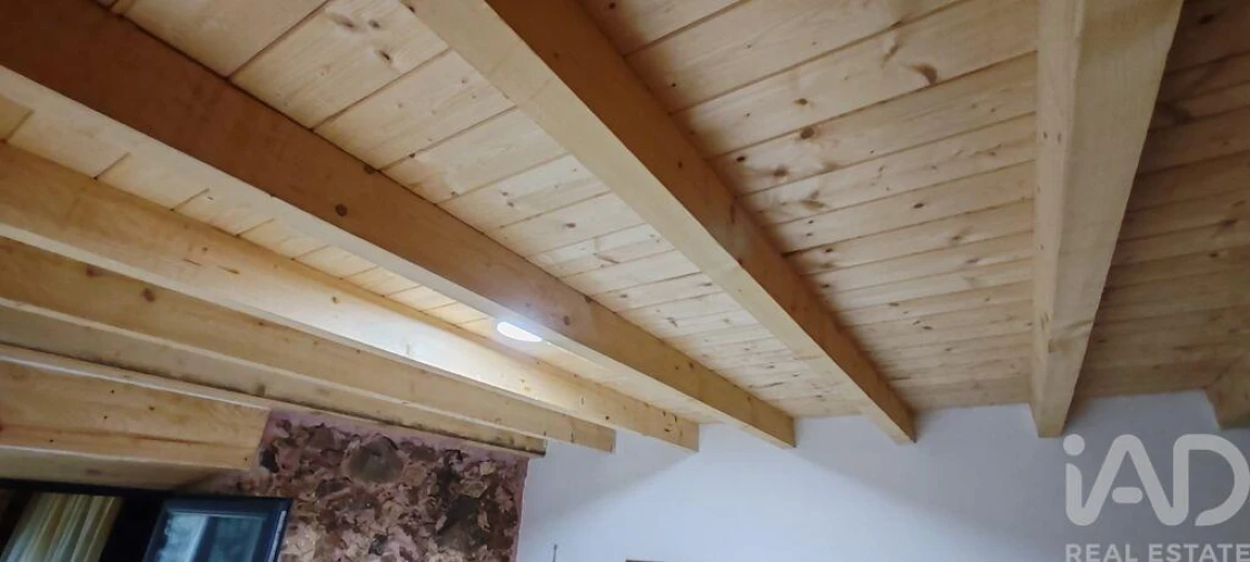 Moradia T2 para Venda em Aguda Foto 31