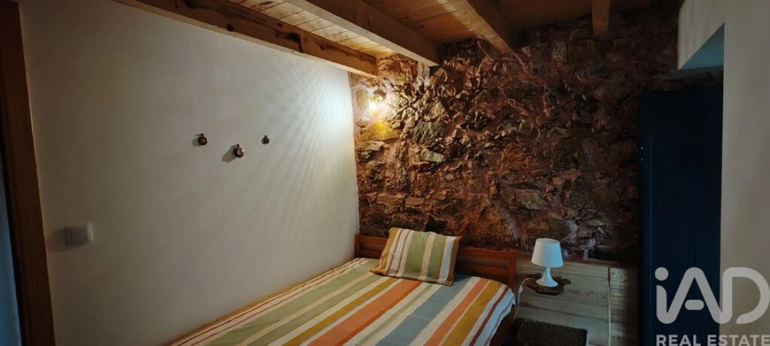 Moradia T2 para Venda em Aguda Foto 29