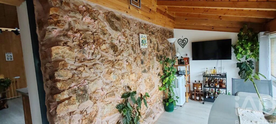 Moradia T2 para Venda em Aguda Foto 14