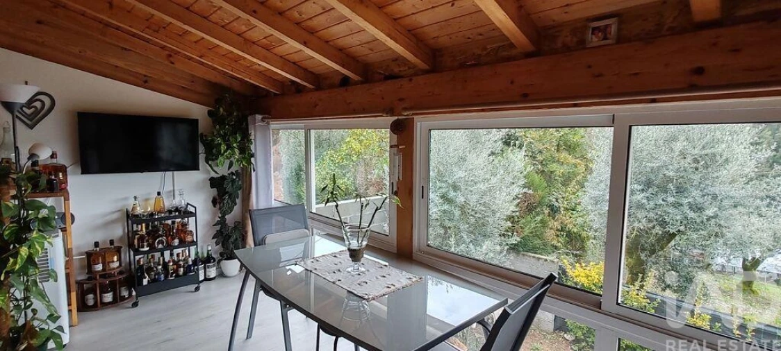 Moradia T2 para Venda em Aguda Foto 13