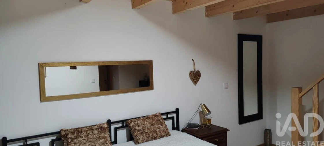 Moradia T2 para Venda em Aguda Foto 24