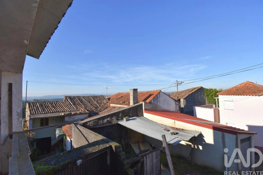 Moradia T3 para Venda em Lousã e Vilarinho Foto 11