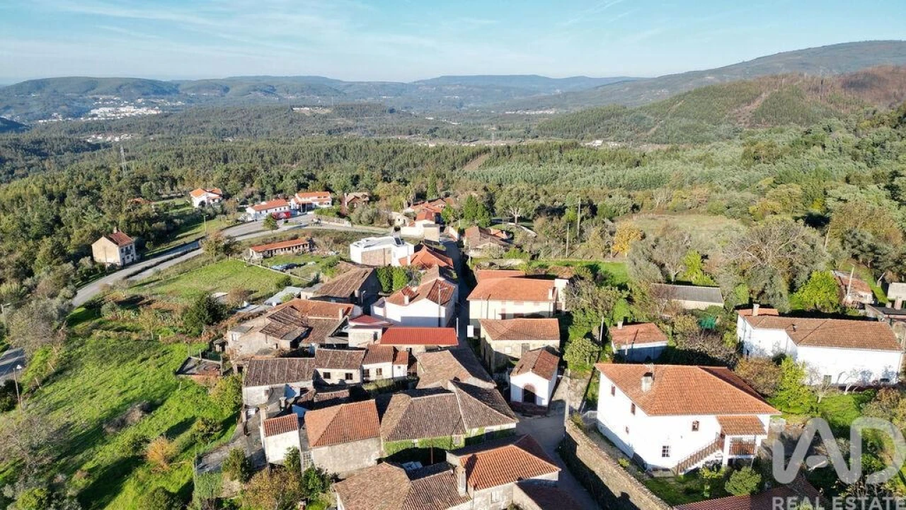 Moradia T3 para Venda em Lousã e Vilarinho Foto 27