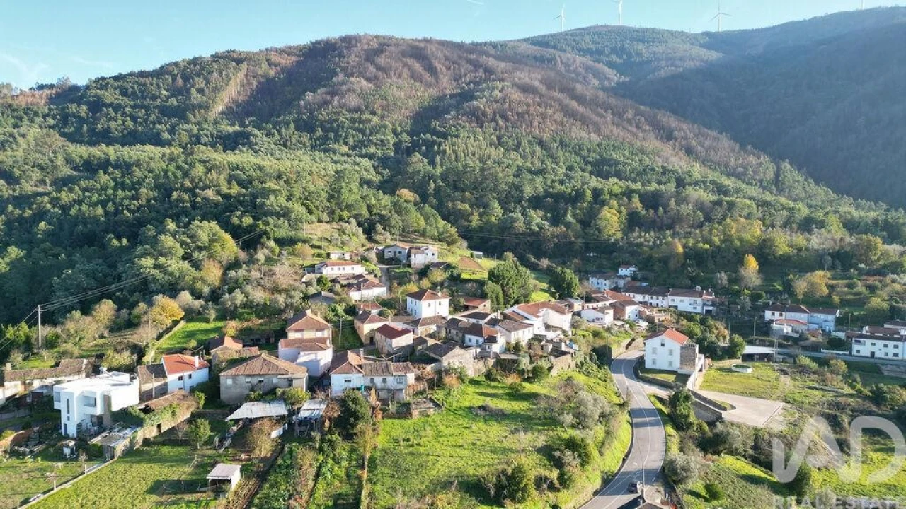 Moradia T3 para Venda em Lousã e Vilarinho Foto 32