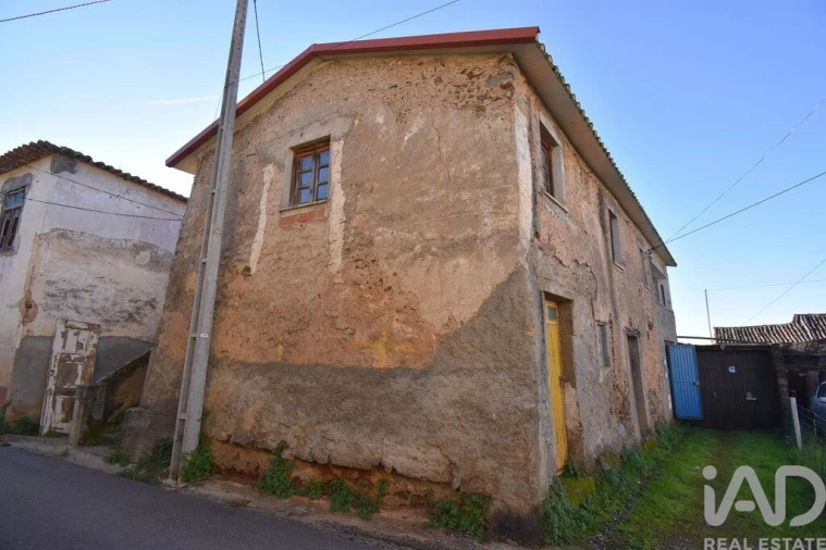 Moradia T3 para Venda em Lousã e Vilarinho Foto 2