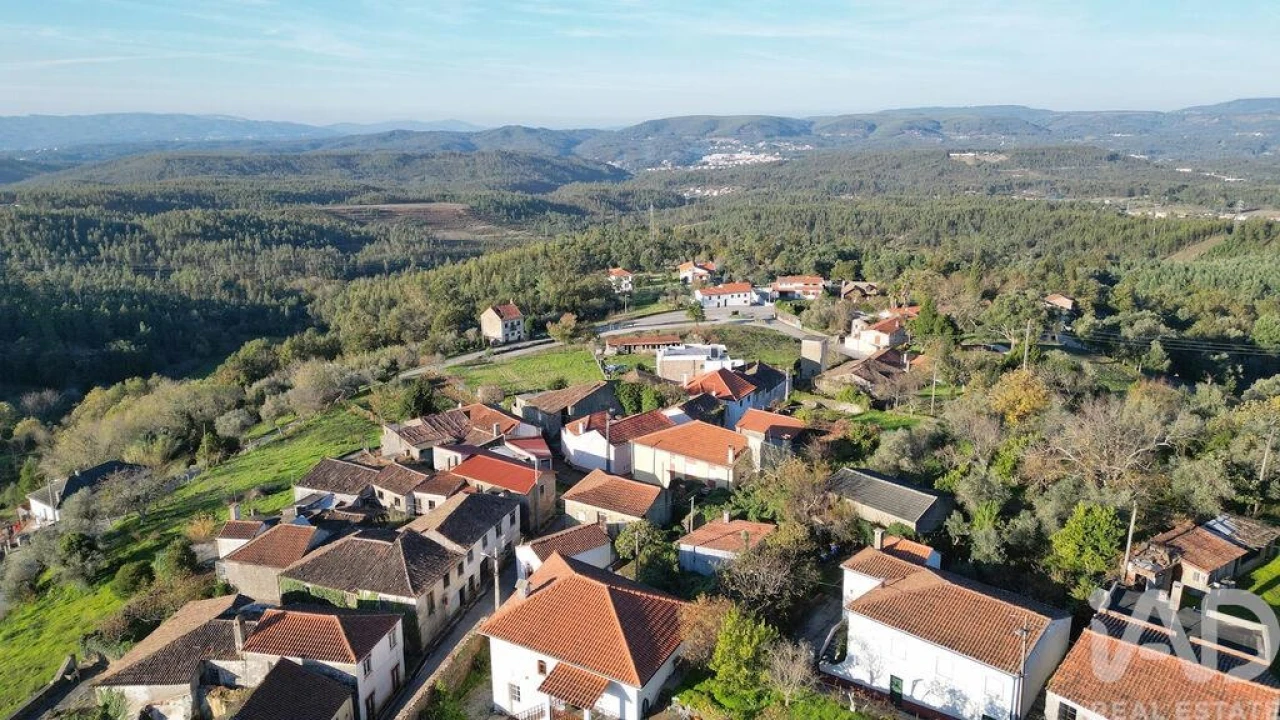 Moradia T3 para Venda em Lousã e Vilarinho Foto 28