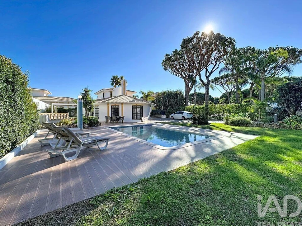 Moradia T3 para Arrendamento em Almancil Foto 1