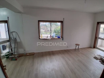 Apartamento T2 para Venda em Baguim do Monte (Rio Tinto)
