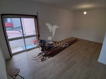 Apartamento T2 para Venda em Baguim do Monte (Rio Tinto)