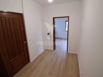 Apartamento T2 para Venda em Baguim do Monte (Rio Tinto)