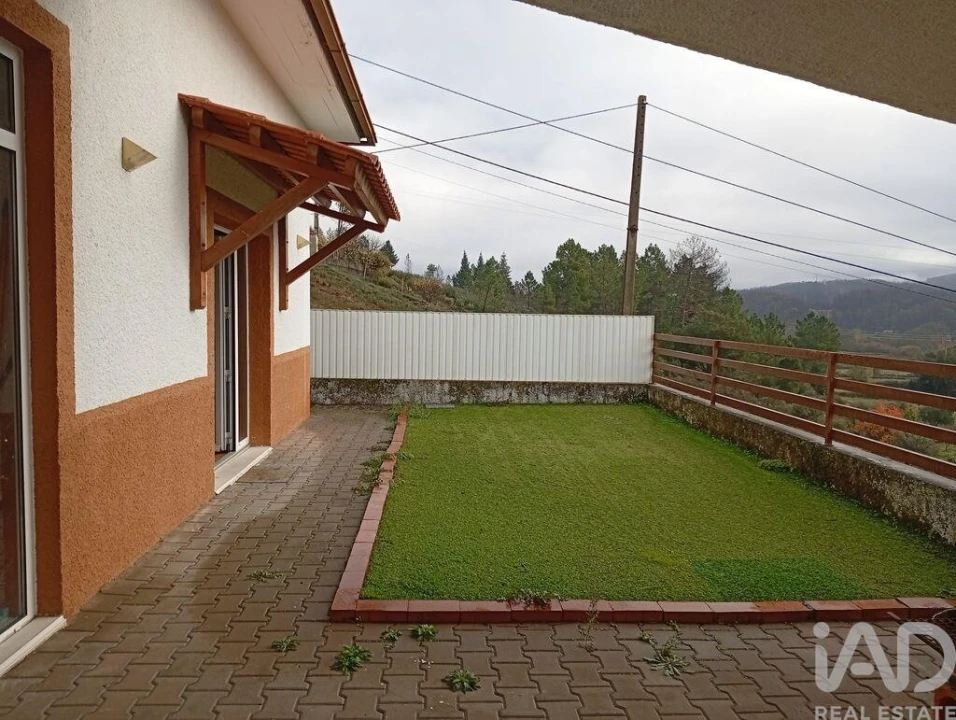 Moradia T2 para Venda em Casegas e Ourondo Foto 13