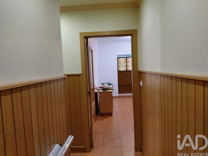 Moradia T2 para Venda em Casegas e Ourondo Foto 29