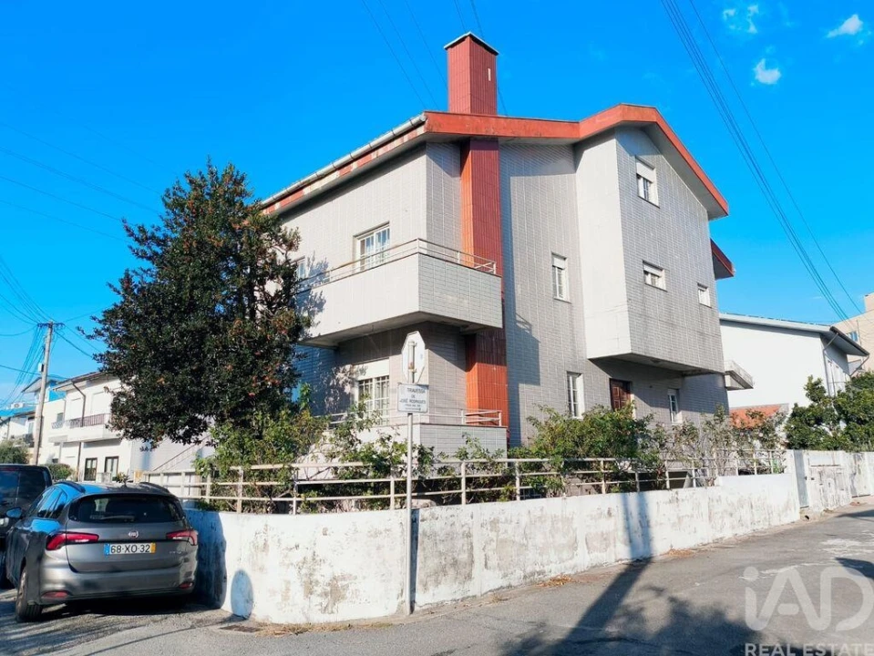 Moradia T4 para Venda em Custóias, Leça do Balio e Guifões Foto 2