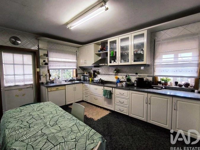 Moradia T4 para Venda em Custóias, Leça do Balio e Guifões Foto 7