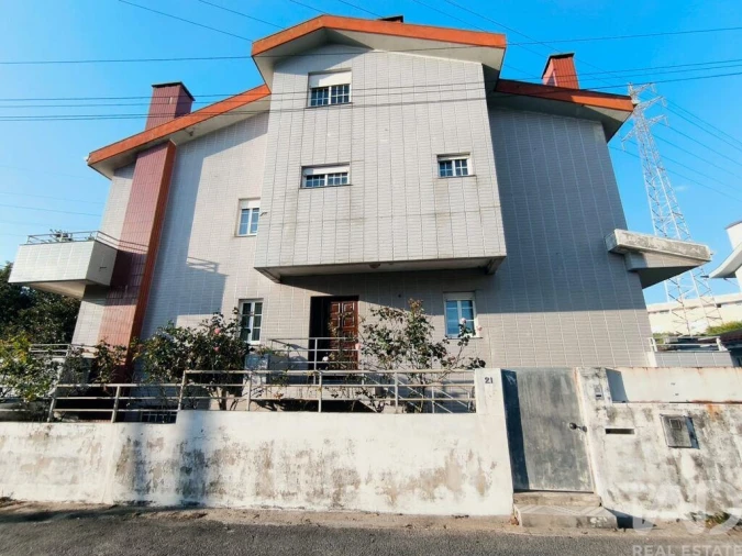 Moradia T4 para Venda em Custóias, Leça do Balio e Guifões Foto 2