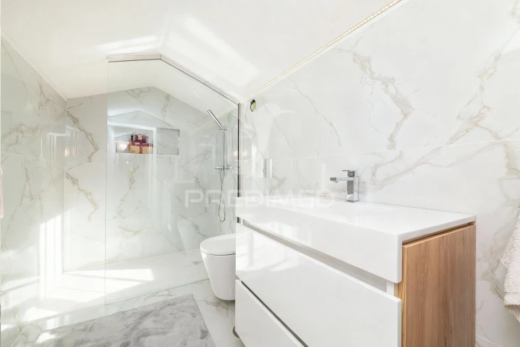 Moradia T5 para Venda em Real, Dume e Semelhe Foto 14