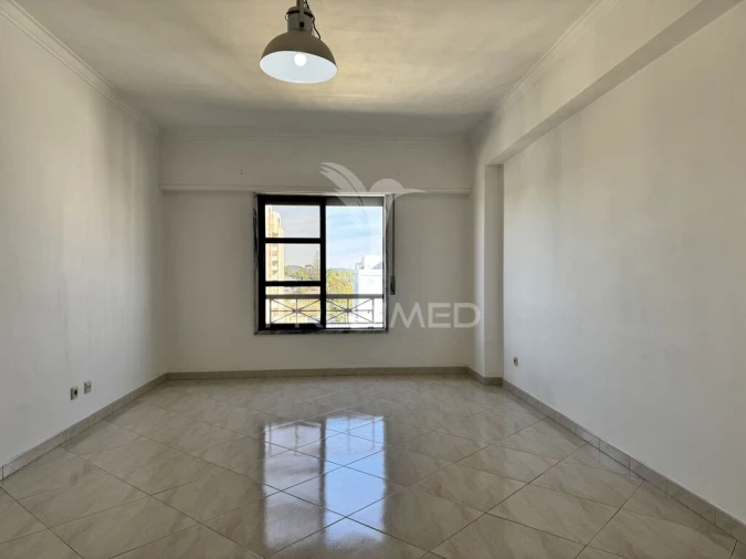 Apartamento T2 para Venda em Algueirão-Mem Martins Foto 20