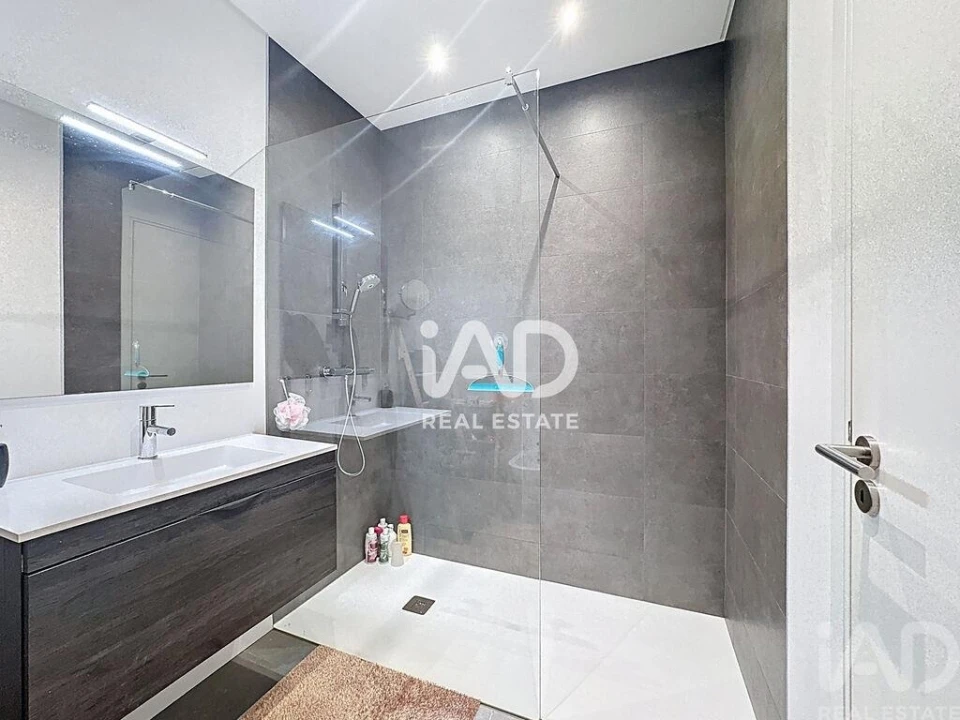 Apartamento T2 para Venda em Loule (São Sebastião) Foto 9