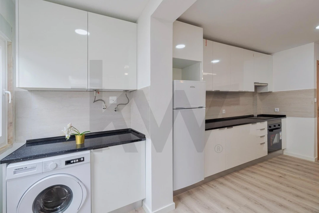 Apartamento T3 para Venda em Corroios Foto 7