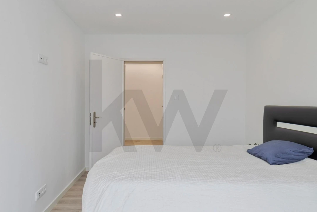 Apartamento T3 para Venda em Corroios Foto 18