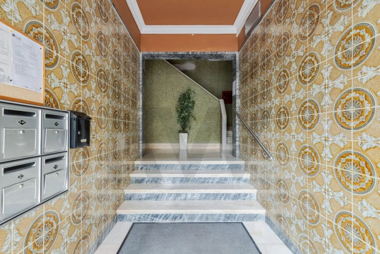 Apartamento T3 para Venda em Corroios Foto 23