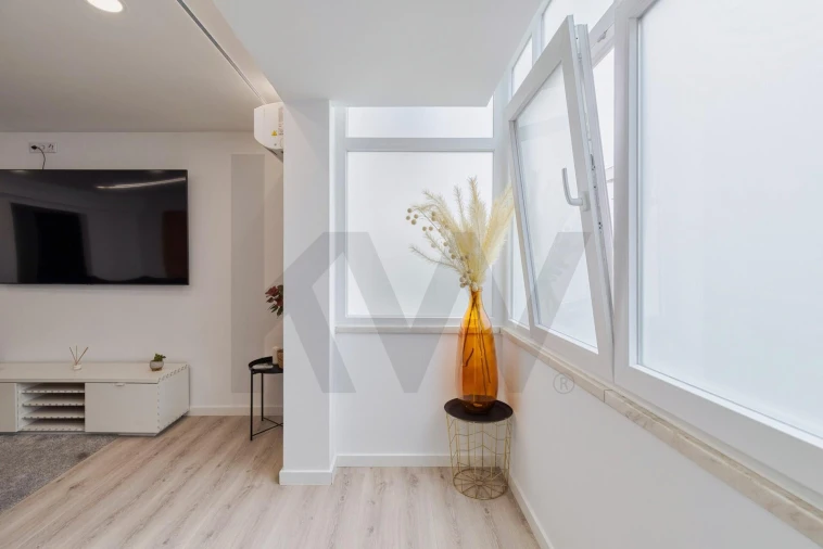 Apartamento T3 para Venda em Corroios Foto 8