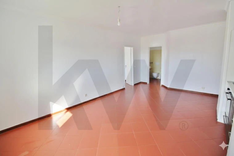 Apartamento T1 para Arrendamento em Carcavelos e Parede Foto 6