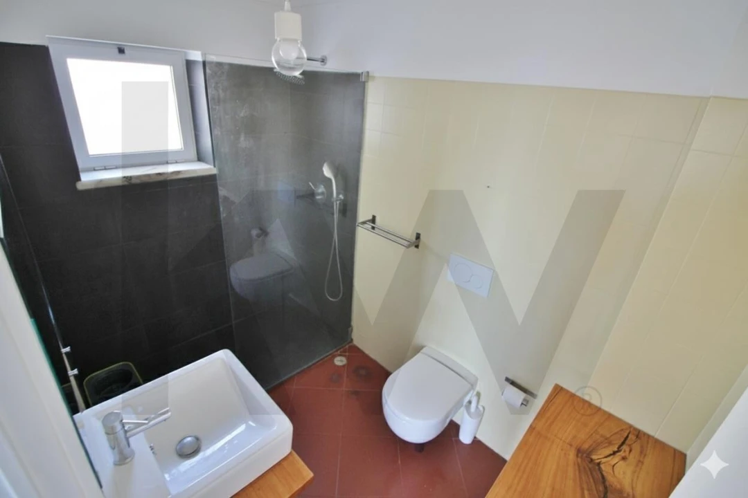 Apartamento T1 para Arrendamento em Carcavelos e Parede Foto 11