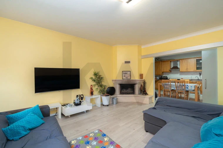 Moradia T3 para Venda em São Martinho de Árvore e Lamarosa Foto 3