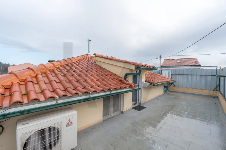 Moradia T3 para Venda em São Martinho de Árvore e Lamarosa Foto 29