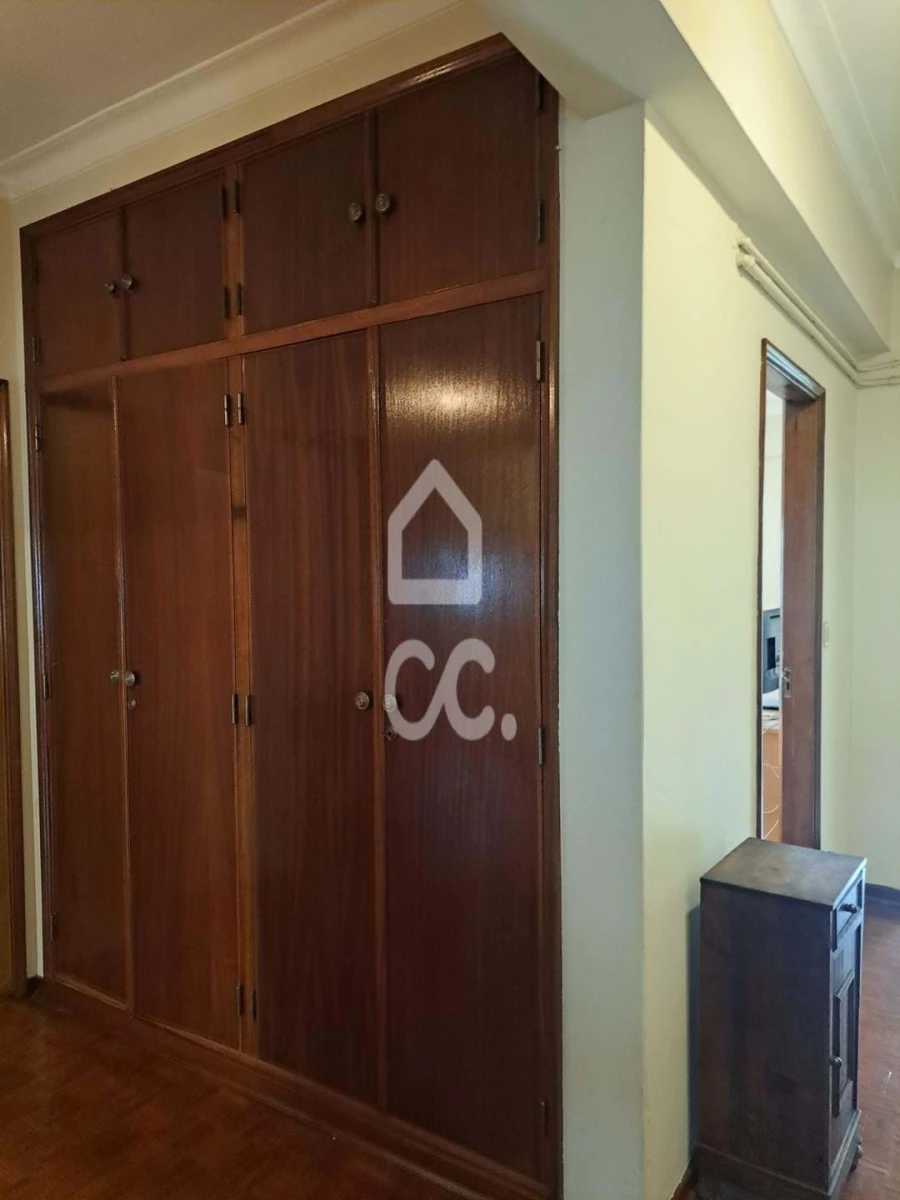 Apartamento T3 para Venda em Covilhã e Canhoso Foto 2