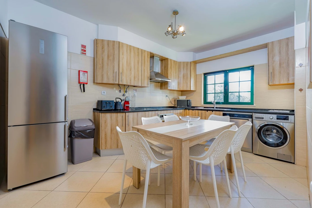 Moradia T3 para Venda em Ferreiras Foto 13