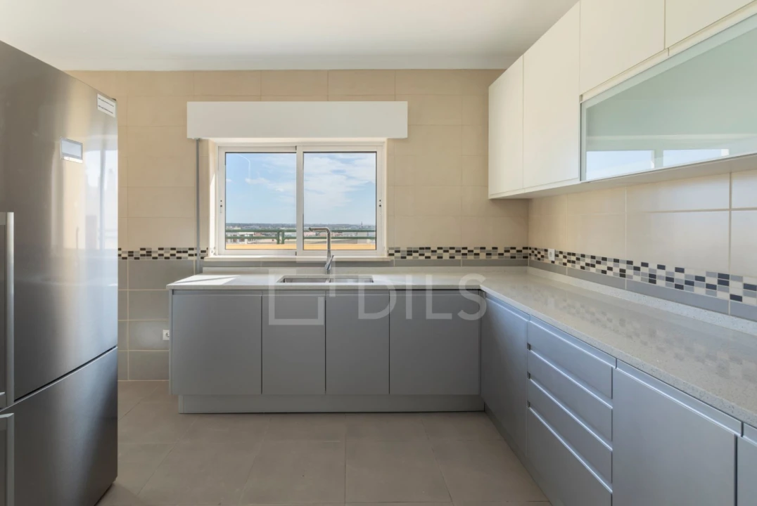 Apartamento T4 para Venda em Faro (Sé e São Pedro) Foto 19