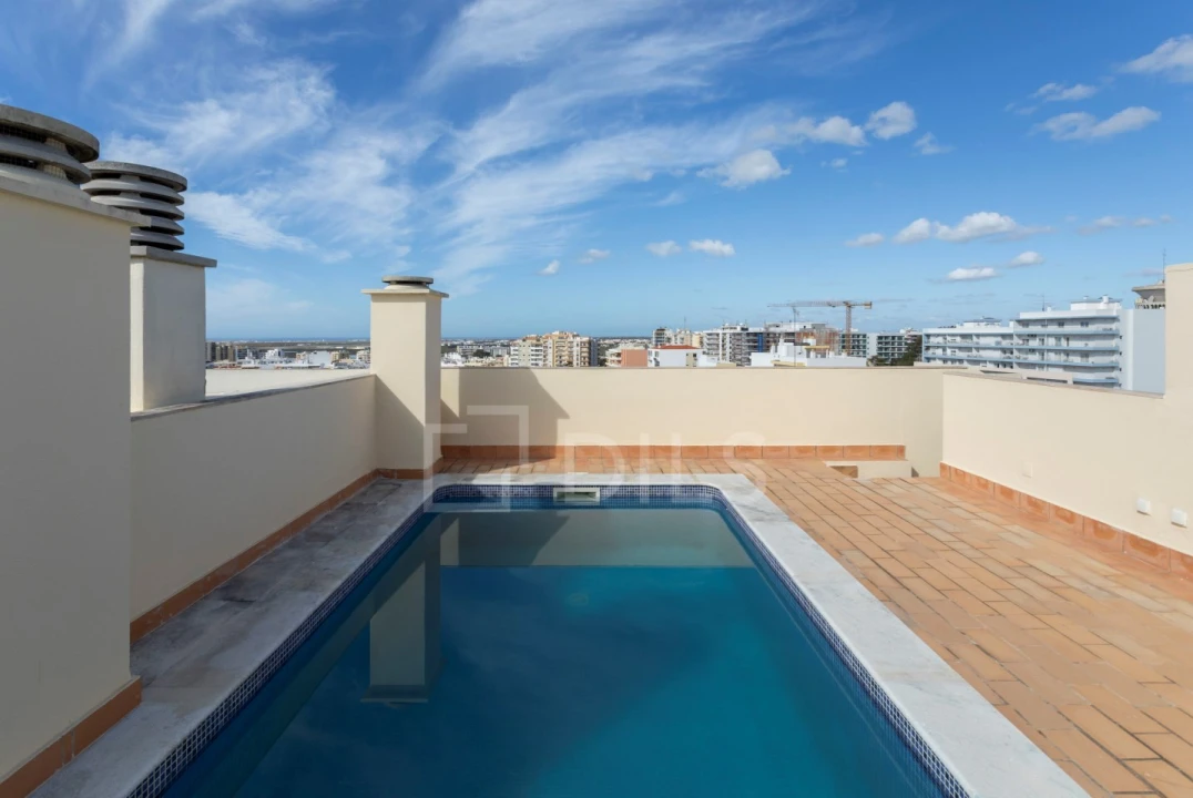 Apartamento T4 para Venda em Faro (Sé e São Pedro) Foto 33