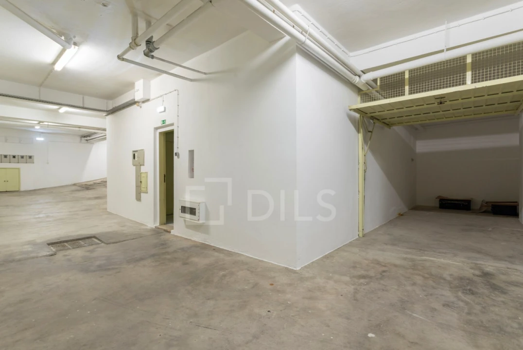 Apartamento T4 para Venda em Faro (Sé e São Pedro) Foto 13