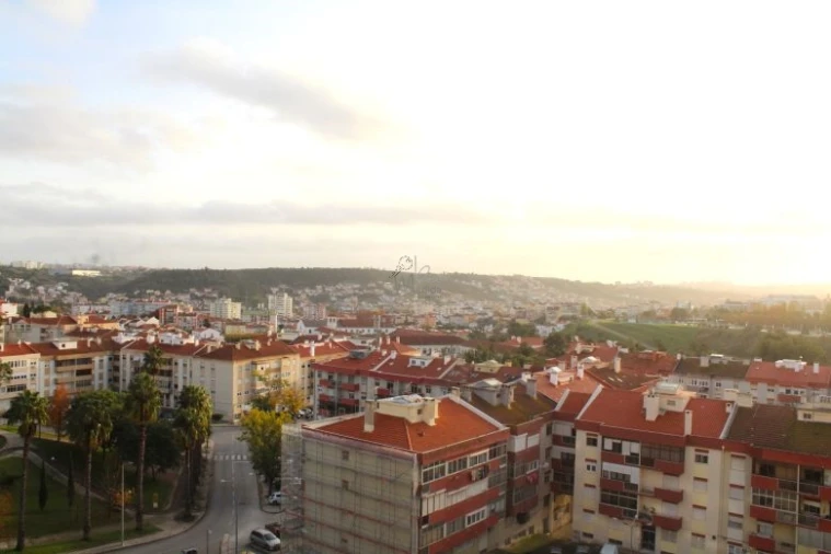 Apartamento T2 para Venda em Odivelas Foto 20