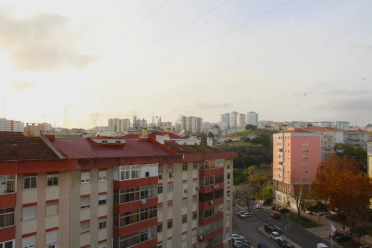 Apartamento T2 para Venda em Odivelas Foto 27
