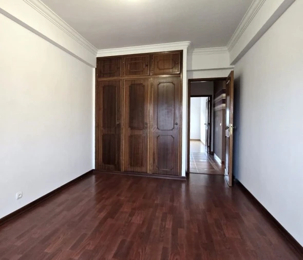 Apartamento T2 para Venda em Odivelas Foto 14