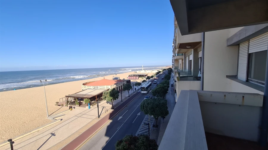 Apartamento T3 para Arrendamento em Póvoa de Varzim, Beiriz e Argivai Foto 15