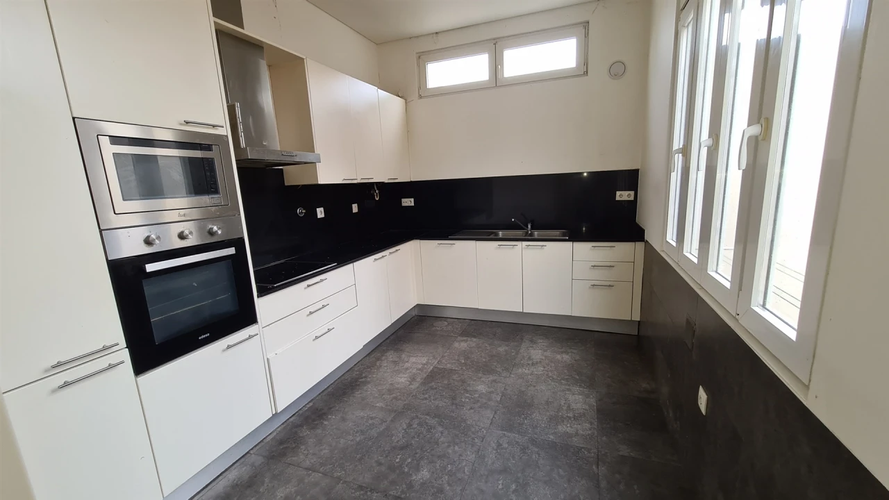 Apartamento T5 para Arrendamento em Póvoa de Varzim, Beiriz e Argivai Foto 2