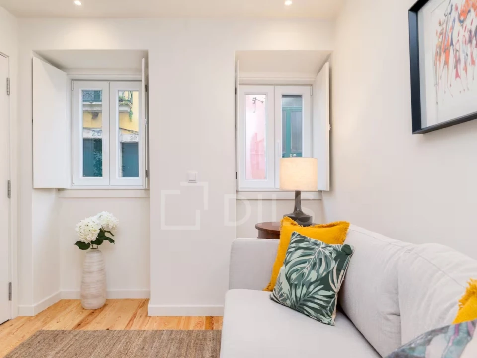 Apartamento T1 para Venda em Misericórdia Foto 6