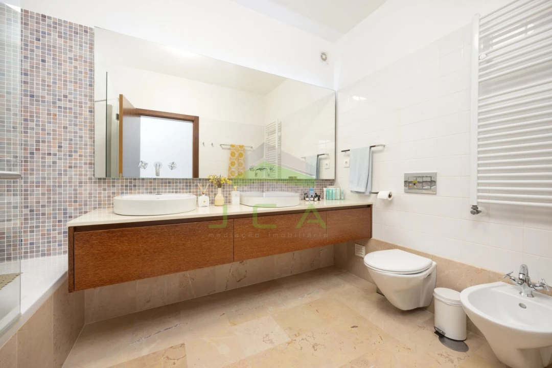 Apartamento T4 para Venda em Marrazes e Barosa Foto 28